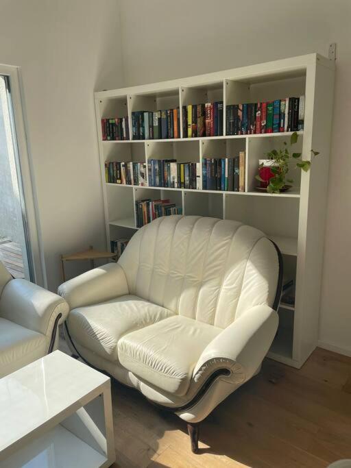 Stilvolle Wohnung Mit Terrasse/Garten Vídeň Exteriér fotografie