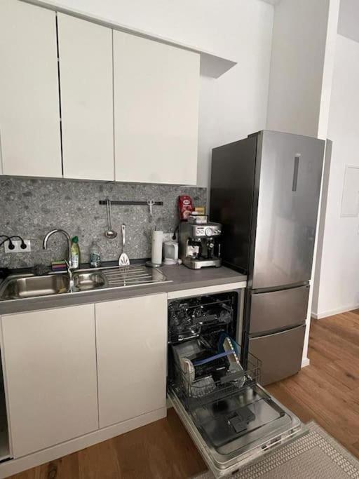 Stilvolle Wohnung Mit Terrasse/Garten Vídeň Exteriér fotografie